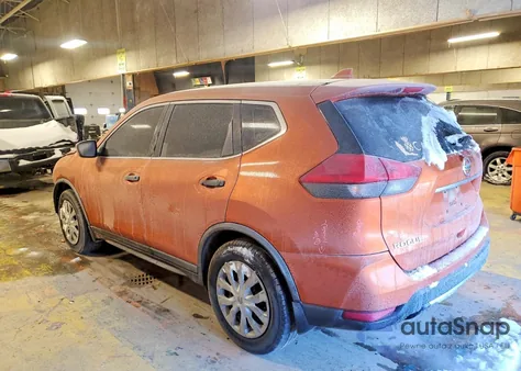 2017 Nissan Rogue S z USA, uszkodzony, nr VIN JN8AT2MT4HW393929